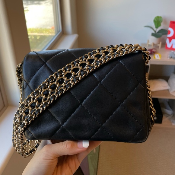 RARE Chanel Triple Chain Rows Quilted Lambskin Flap Bag Black Runway Collection - Picture 9 of 15